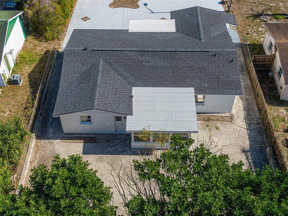 待售: $260,000 (2 贝兹, 2 浴室, 990 平方英尺)