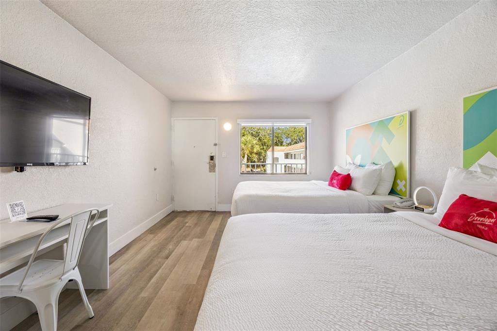 待售: $65,000 (1 贝兹, 1 浴室, 231 平方英尺)