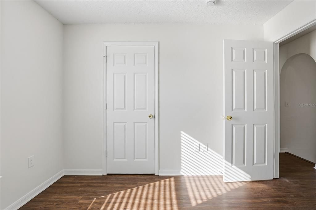 For Sale: $374,900 (4 beds, 2 baths, 2260 Square Feet)