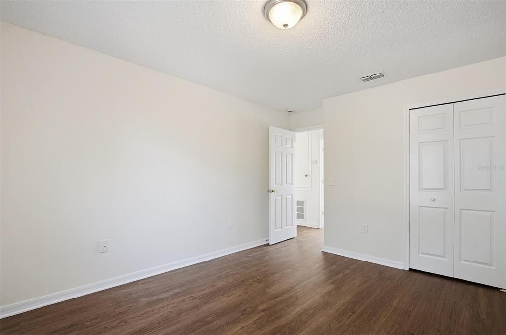 For Sale: $374,900 (4 beds, 2 baths, 2260 Square Feet)