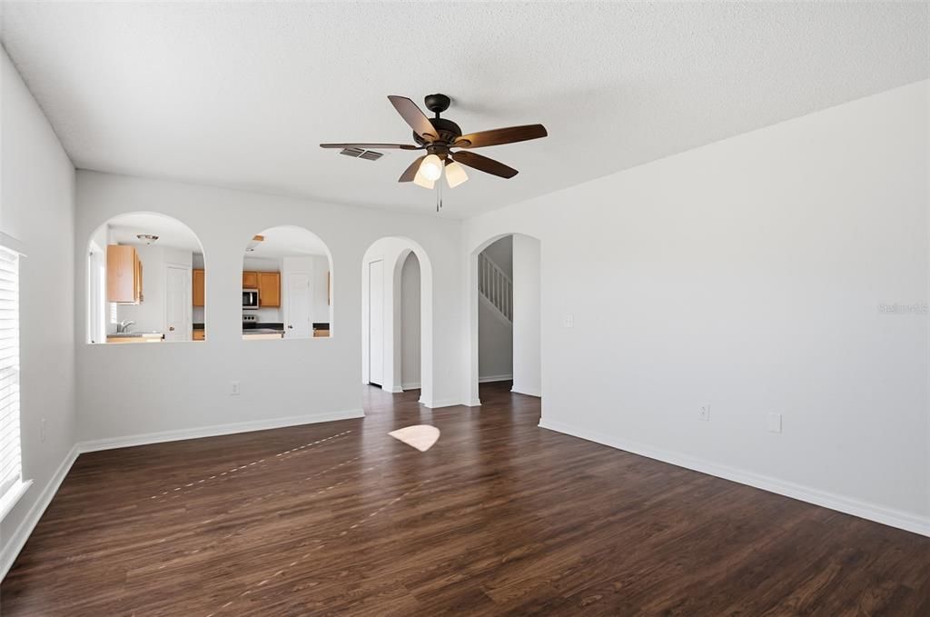 For Sale: $374,900 (4 beds, 2 baths, 2260 Square Feet)