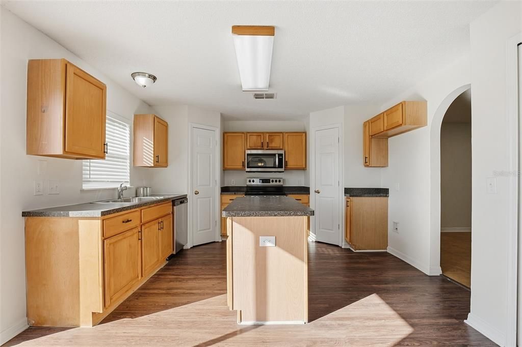 For Sale: $374,900 (4 beds, 2 baths, 2260 Square Feet)