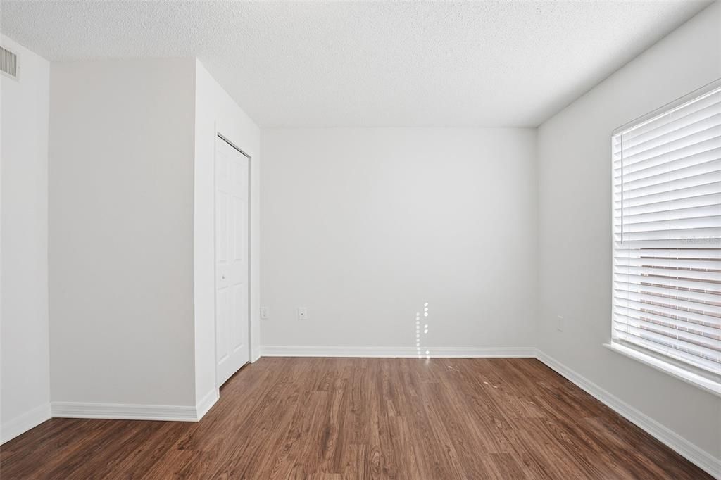 For Sale: $374,900 (4 beds, 2 baths, 2260 Square Feet)