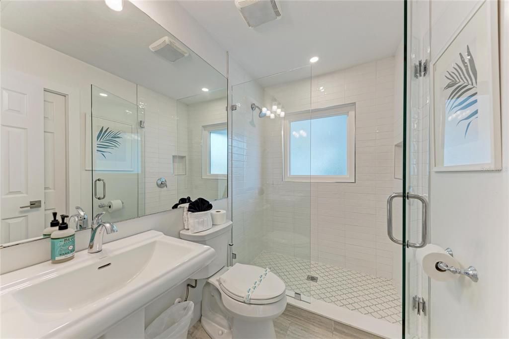 待售: $1,995,000 (3 贝兹, 2 浴室, 1765 平方英尺)