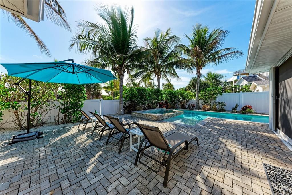 待售: $1,995,000 (3 贝兹, 2 浴室, 1765 平方英尺)