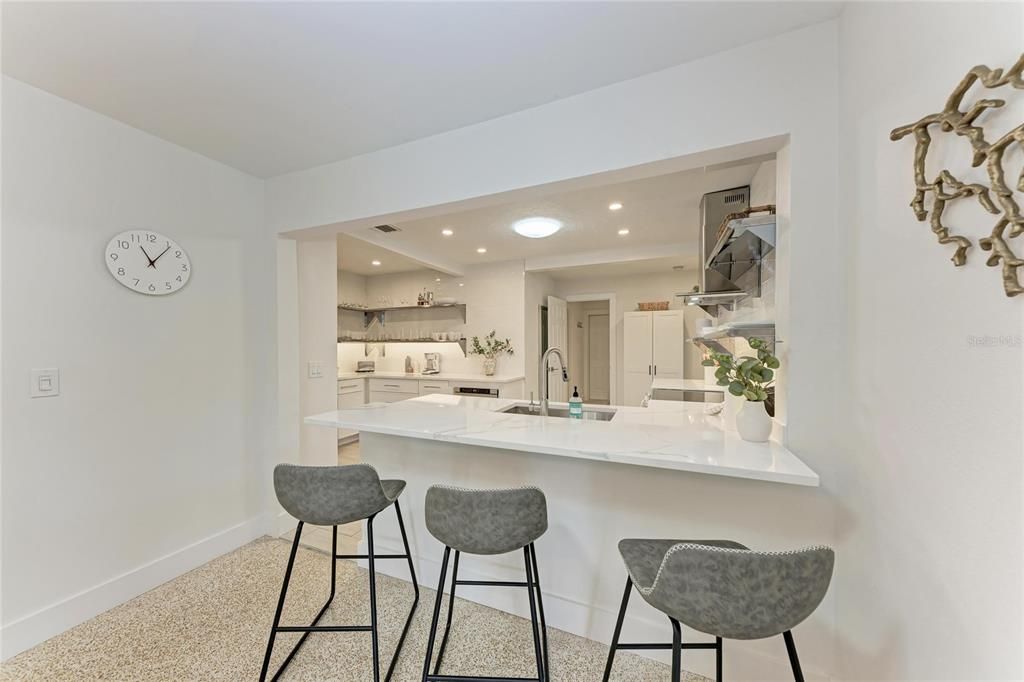 待售: $1,995,000 (3 贝兹, 2 浴室, 1765 平方英尺)