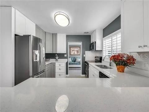 待售: $540,000 (2 贝兹, 2 浴室, 1537 平方英尺)