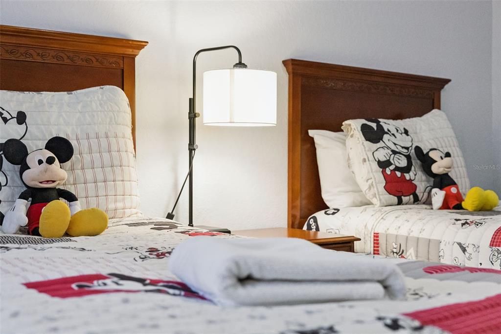 待售: $195,000 (3 贝兹, 2 浴室, 1244 平方英尺)