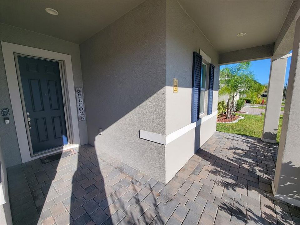 En Renta: $2,250 (3 camas, 2 baños, 1811 Pies cuadrados)