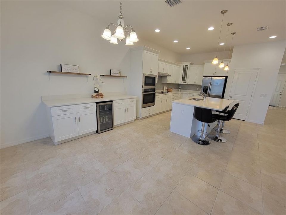 En Renta: $2,250 (3 camas, 2 baños, 1811 Pies cuadrados)