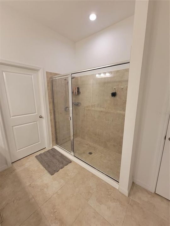 En Renta: $2,250 (3 camas, 2 baños, 1811 Pies cuadrados)