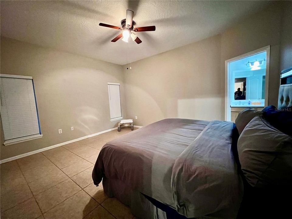 For Rent: $2,550 (3 beds, 2 baths, 1625 Square Feet)