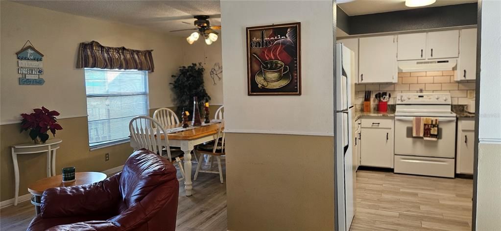 For Sale: $207,000 (3 beds, 2 baths, 1244 Square Feet)