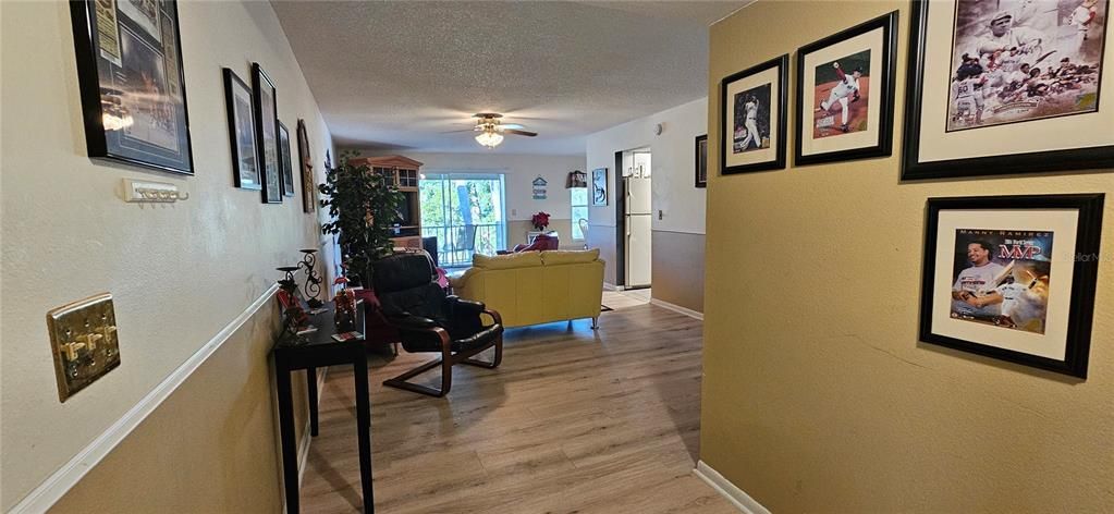 For Sale: $207,000 (3 beds, 2 baths, 1244 Square Feet)