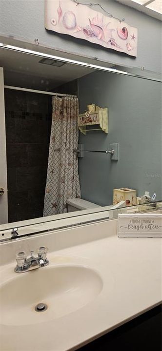 For Sale: $207,000 (3 beds, 2 baths, 1244 Square Feet)