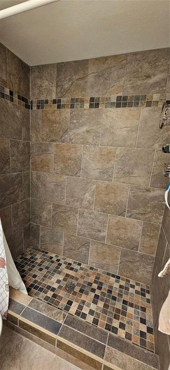 For Sale: $207,000 (3 beds, 2 baths, 1244 Square Feet)