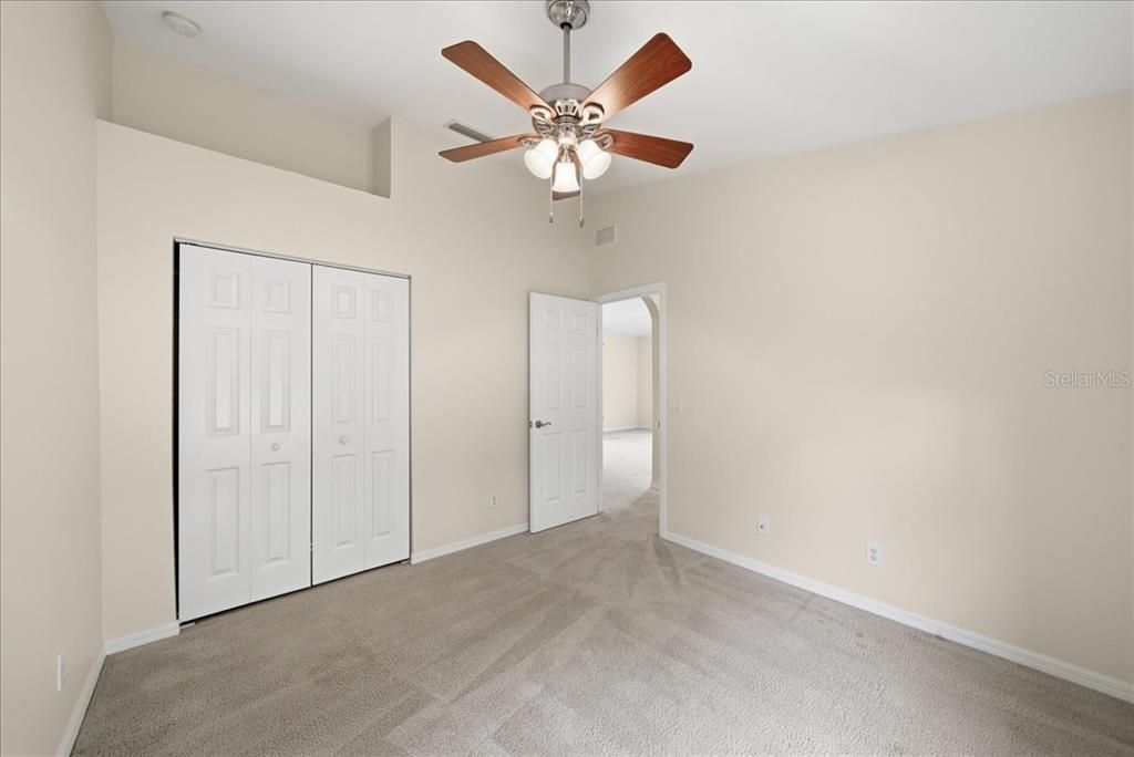 For Sale: $475,000 (3 beds, 2 baths, 1684 Square Feet)