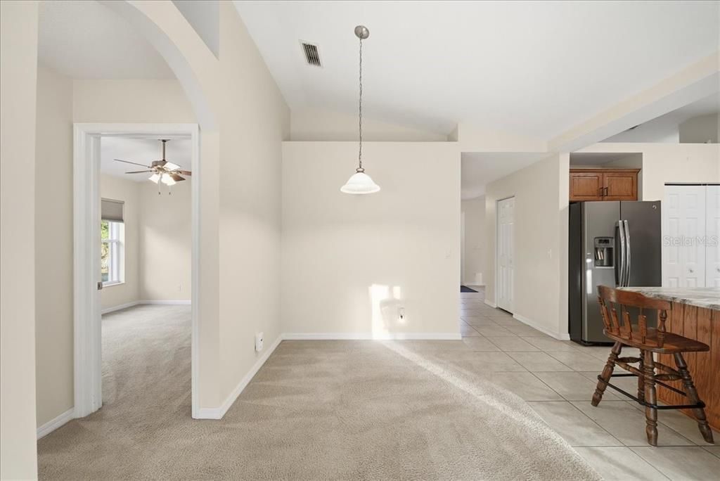 For Sale: $475,000 (3 beds, 2 baths, 1684 Square Feet)