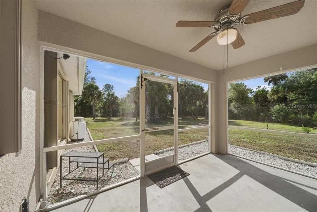 For Sale: $475,000 (3 beds, 2 baths, 1684 Square Feet)