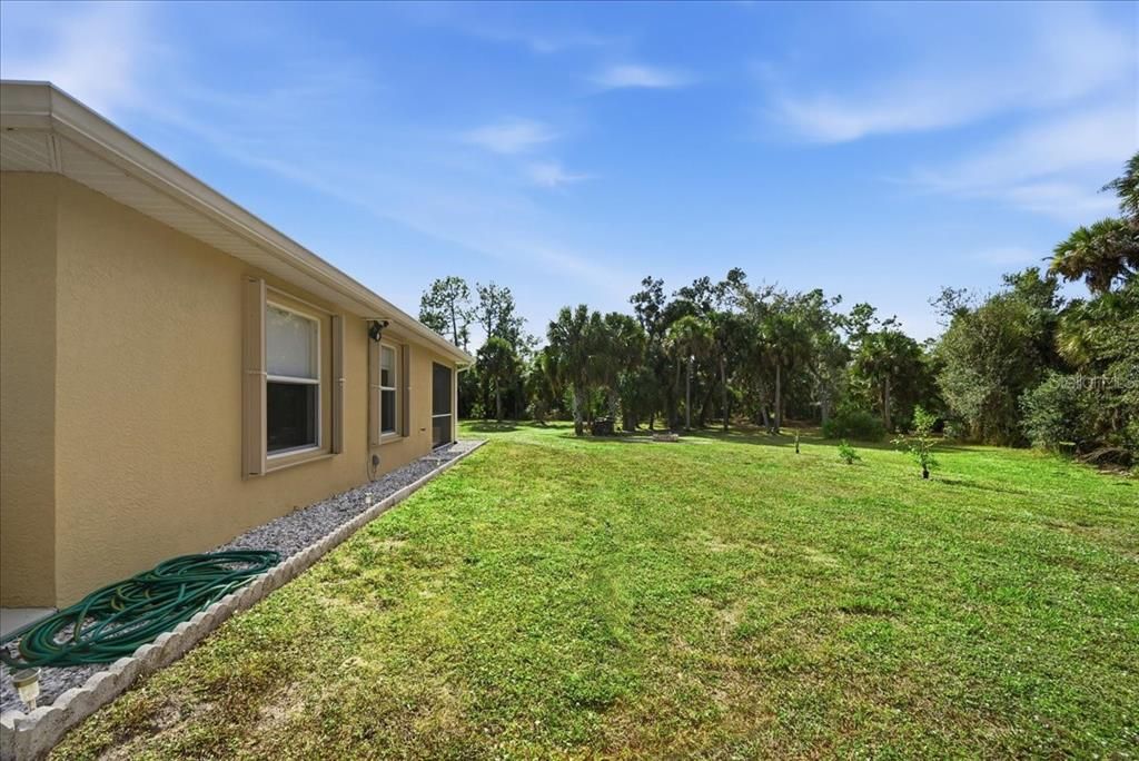 For Sale: $475,000 (3 beds, 2 baths, 1684 Square Feet)