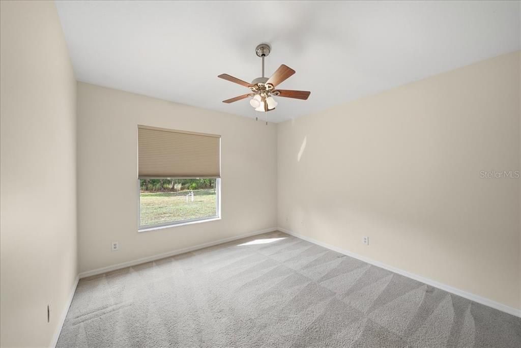 For Sale: $475,000 (3 beds, 2 baths, 1684 Square Feet)