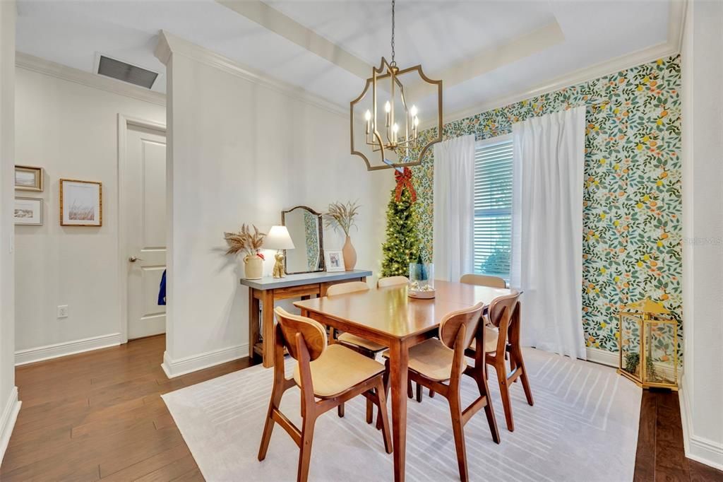 For Sale: $1,200,000 (5 beds, 3 baths, 2868 Square Feet)