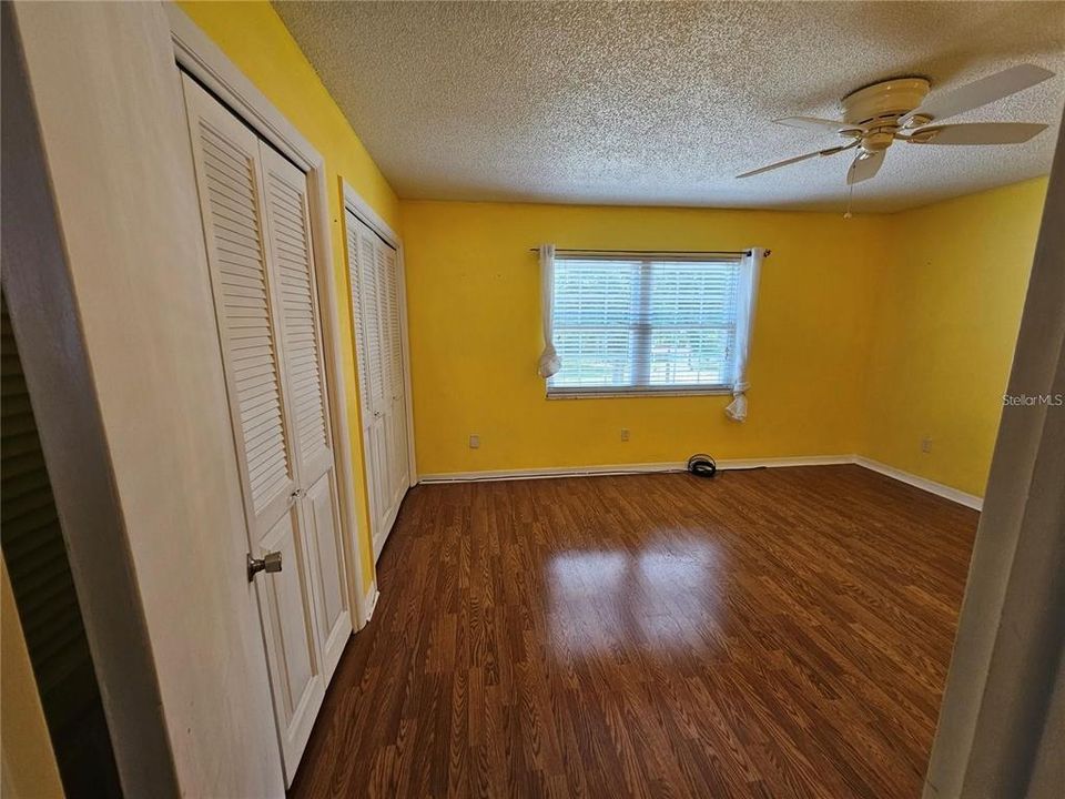 待售: $88,500 (1 贝兹, 1 浴室, 720 平方英尺)