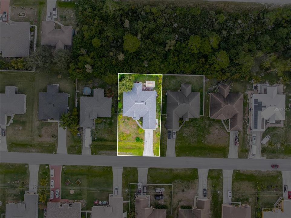 En Venta: $344,800 (4 camas, 2 baños, 2557 Pies cuadrados)