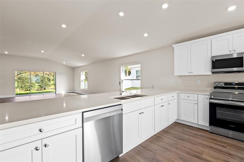 待售: $314,900 (3 贝兹, 2 浴室, 1856 平方英尺)