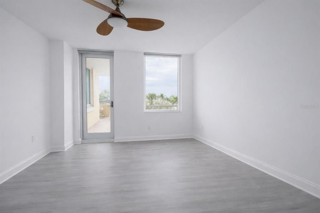 На продажу: $895,000 (2 спален, 2 ванн, 1911 Квадратных фут)