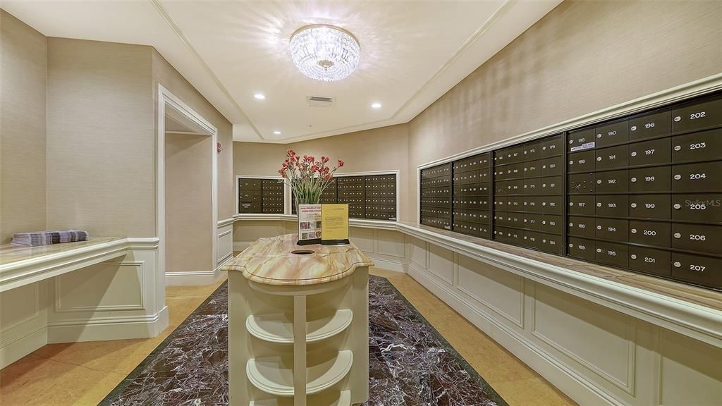 На продажу: $895,000 (2 спален, 2 ванн, 1911 Квадратных фут)