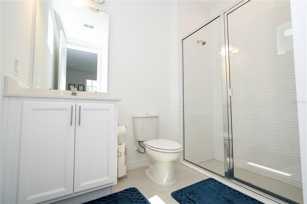 For Rent: $4,800 (5 beds, 4 baths, 3533 Square Feet)