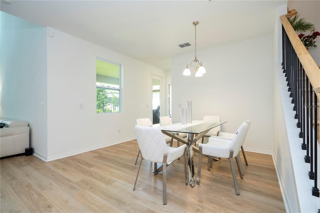 For Rent: $4,800 (5 beds, 4 baths, 3533 Square Feet)