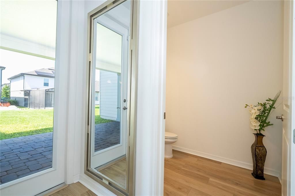 For Rent: $4,800 (5 beds, 4 baths, 3533 Square Feet)