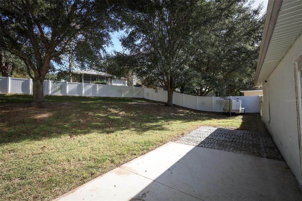 For Sale: $422,000 (3 beds, 2 baths, 1825 Square Feet)