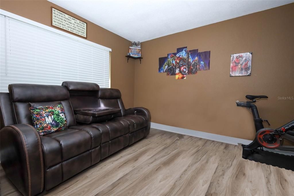 For Sale: $422,000 (3 beds, 2 baths, 1825 Square Feet)