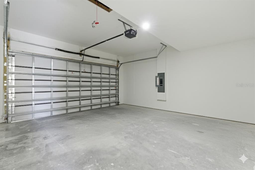 待售: $440,000 (4 贝兹, 3 浴室, 1855 平方英尺)