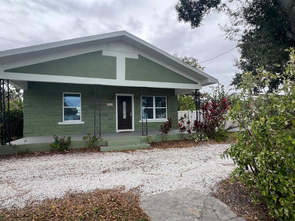 En Renta: $2,700 (2 camas, 2 baños, 1064 Pies cuadrados)