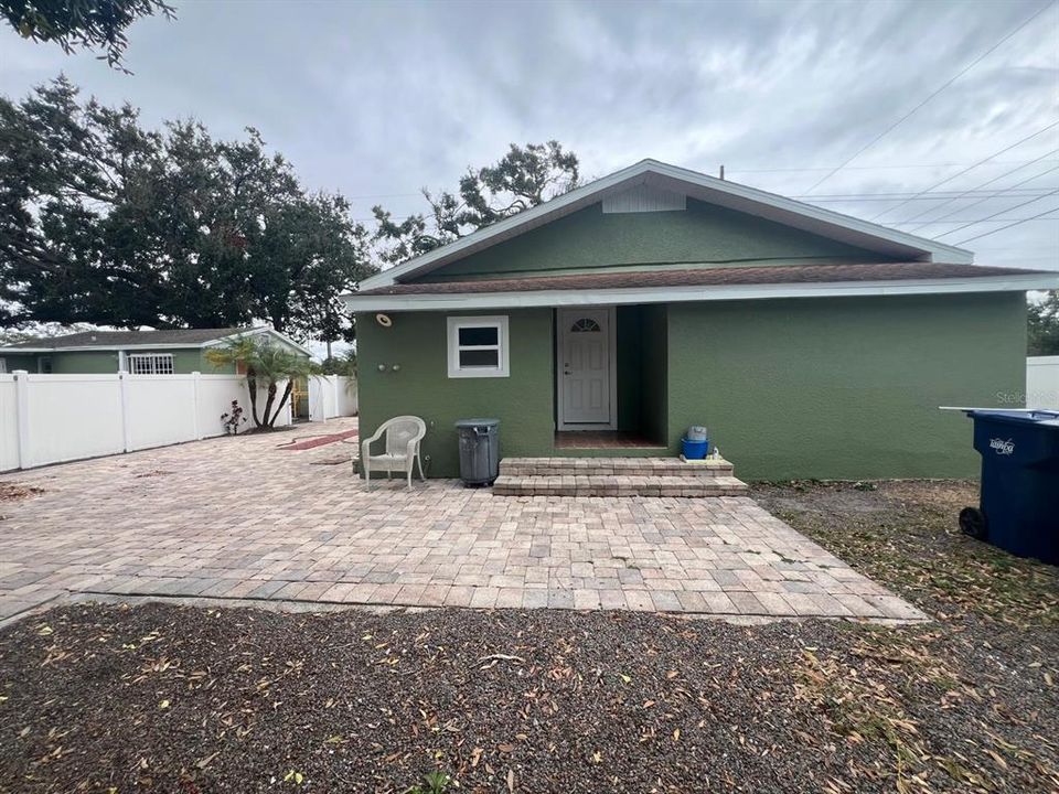 En Renta: $2,700 (2 camas, 2 baños, 1064 Pies cuadrados)