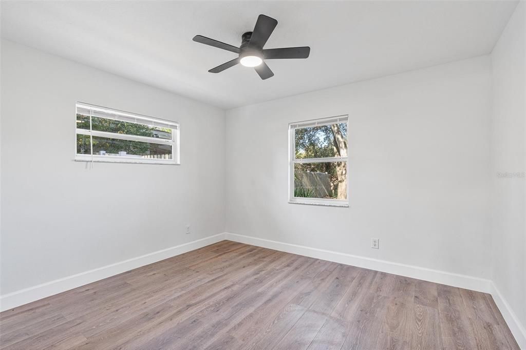 For Sale: $329,000 (3 beds, 2 baths, 1388 Square Feet)