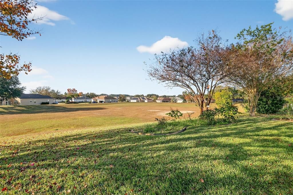 En Venta: $332,000 (2 camas, 2 baños, 1647 Pies cuadrados)