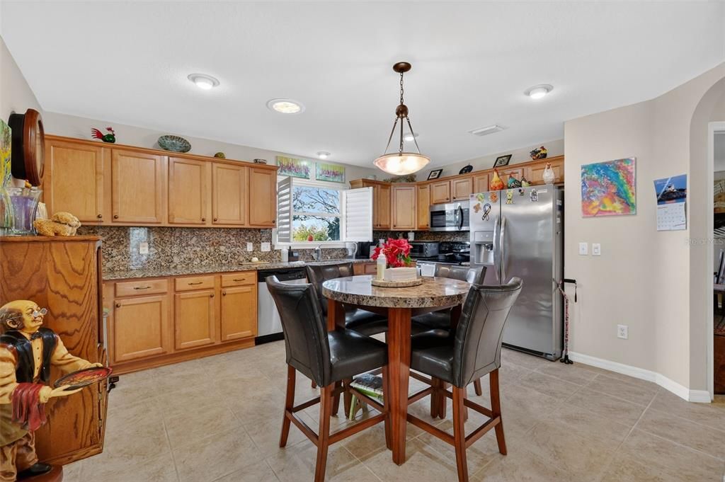 En Venta: $332,000 (2 camas, 2 baños, 1647 Pies cuadrados)