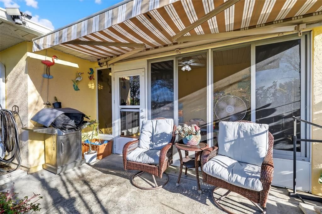 En Venta: $332,000 (2 camas, 2 baños, 1647 Pies cuadrados)