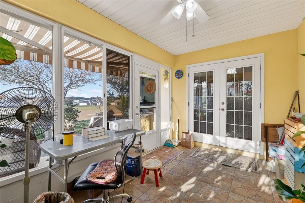 En Venta: $332,000 (2 camas, 2 baños, 1647 Pies cuadrados)