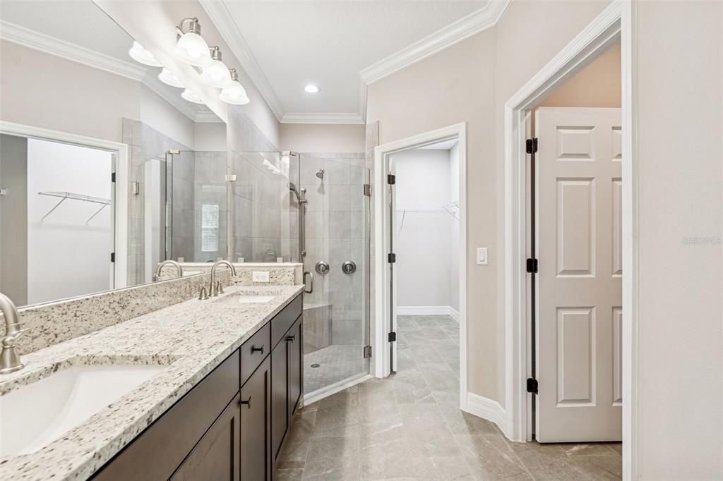 For Sale: $605,000 (3 beds, 3 baths, 2198 Square Feet)