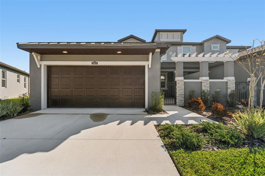 For Sale: $605,000 (3 beds, 3 baths, 2198 Square Feet)