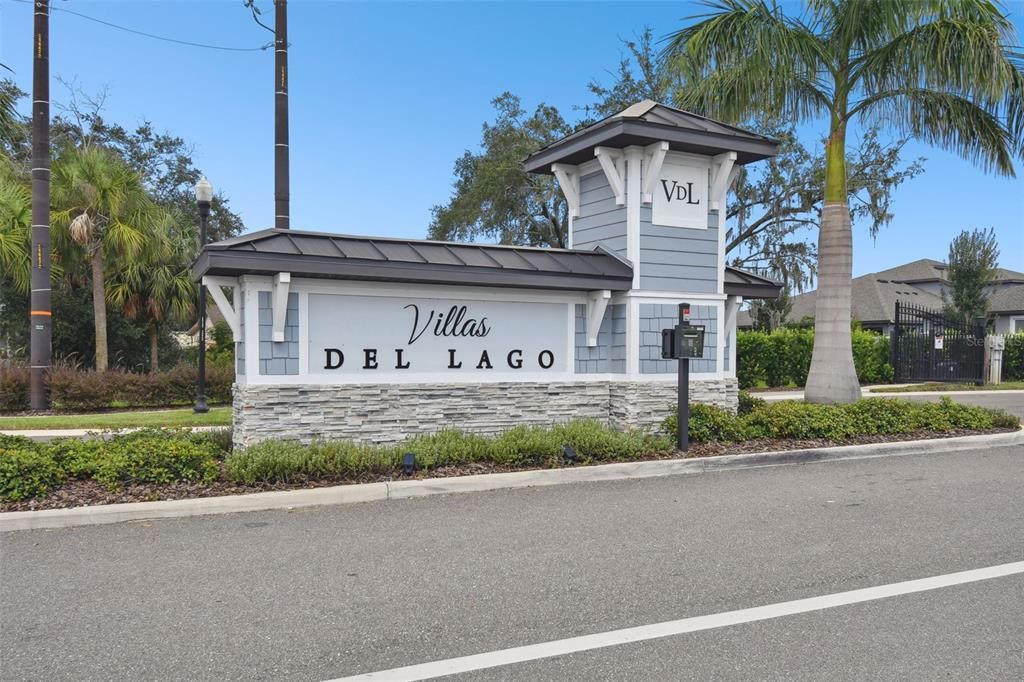 For Sale: $605,000 (3 beds, 3 baths, 2198 Square Feet)