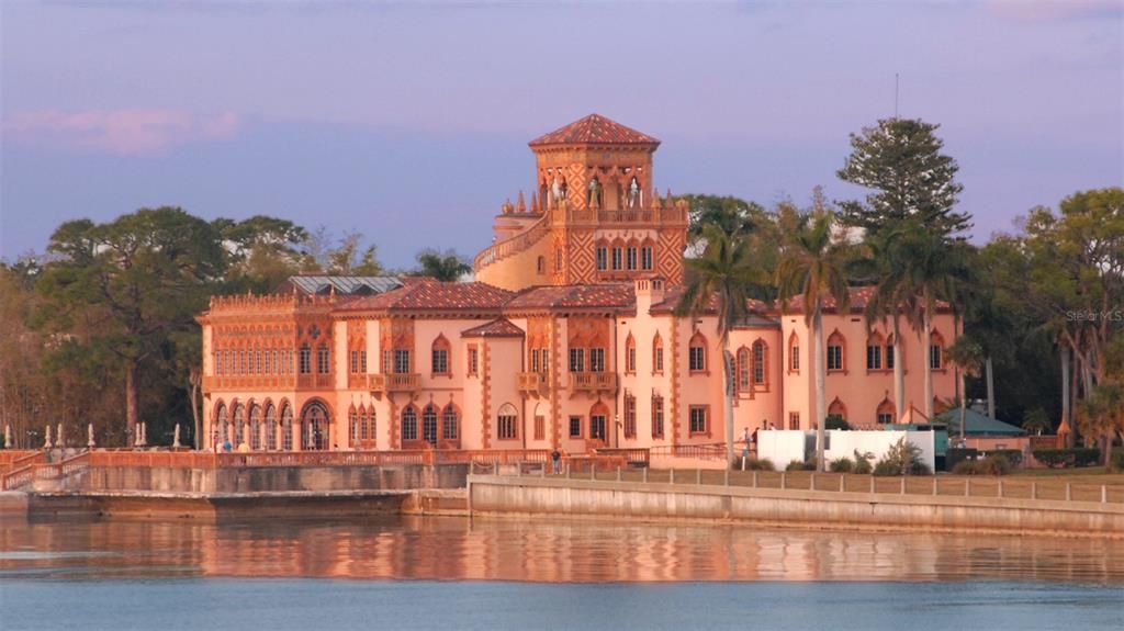 待售: $1,270,000 (4 贝兹, 3 浴室, 2609 平方英尺)