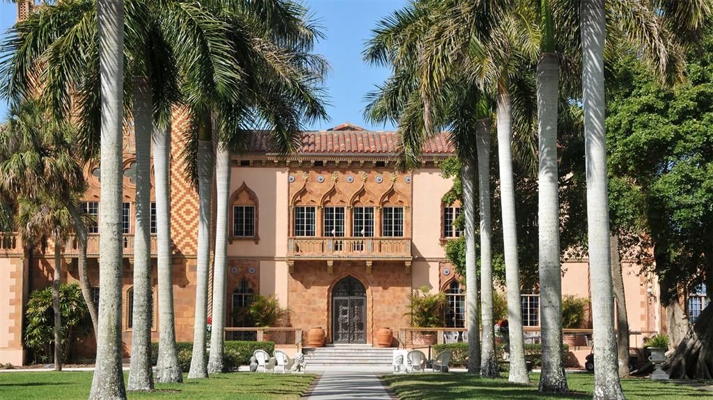 待售: $1,270,000 (4 贝兹, 3 浴室, 2609 平方英尺)