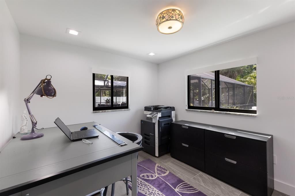 待售: $1,270,000 (4 贝兹, 3 浴室, 2609 平方英尺)